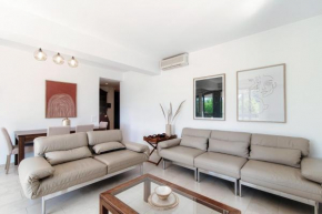 The Central Home by Quokka 360 - Next to Lido di Lugano